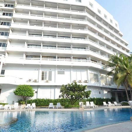 Welcome Plaza Hotel Патая Екстериор снимка