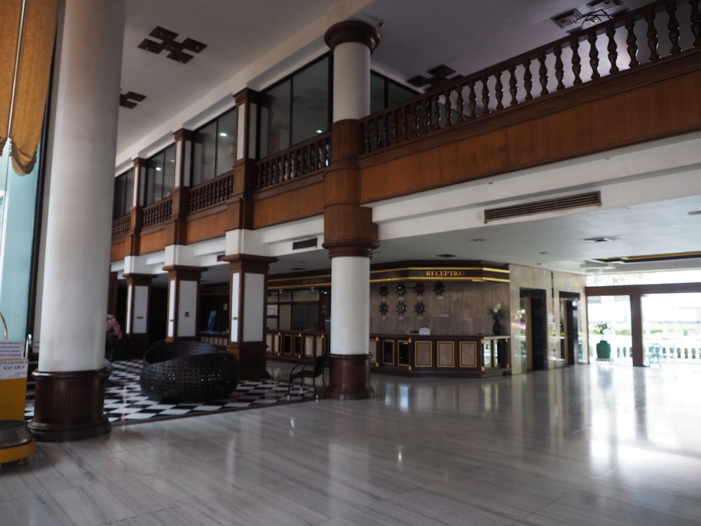 Welcome Plaza Hotel Патая Екстериор снимка